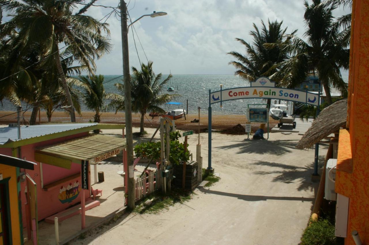Seaside Cabanas Hotel Caye Corker Eksteriør bilde